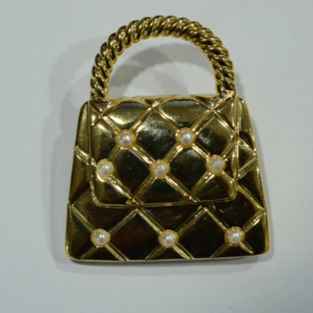 Vintage Marvella Quilted Handbag with Pearl Seeds Brooch Pin